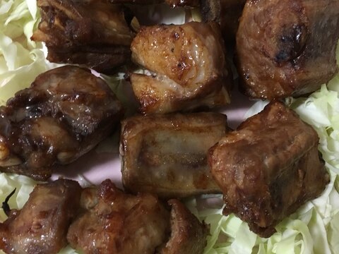 漬け込んで焼くだけ！スペアリブのオーブン焼き